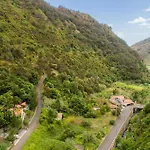 Casas Da Terca - Modern Comfort In Traditional Set Within 300sqm Of Private Gardens To Explore * Tabua (Madeira)