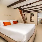 Casas Da Terca - Modern Comfort In Traditional Set Within 300sqm Of Private Gardens To Explore Lägenhet