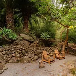 Casas Da Terca - Modern Comfort In Traditional Set Within 300sqm Of Private Gardens To Explore Lägenhet