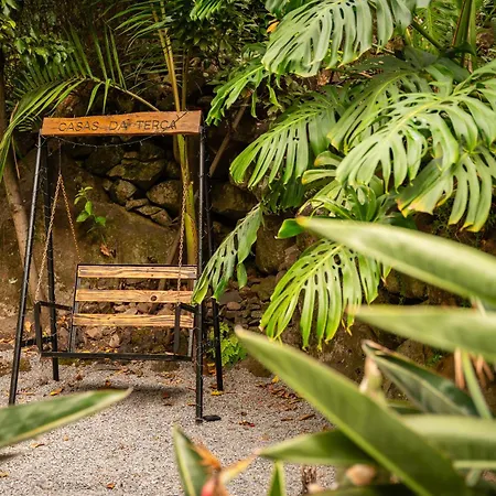 Casas Da Terca - Modern Comfort In Traditional Set Within 300sqm Of Private Gardens To Explore Apartment