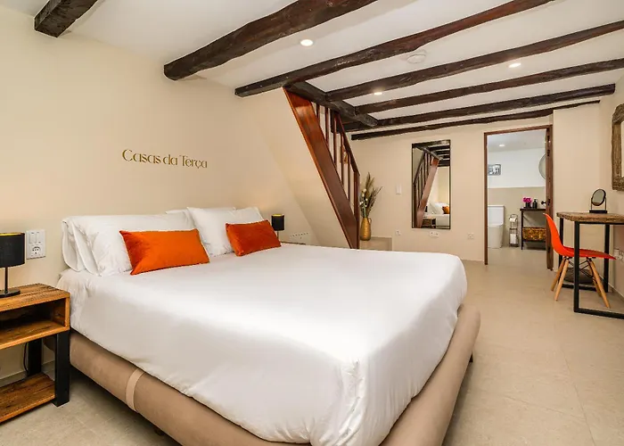 Casas Da Terca - Modern Comfort In Traditional Set Within 300sqm Of Private Gardens To Explore Apartamento