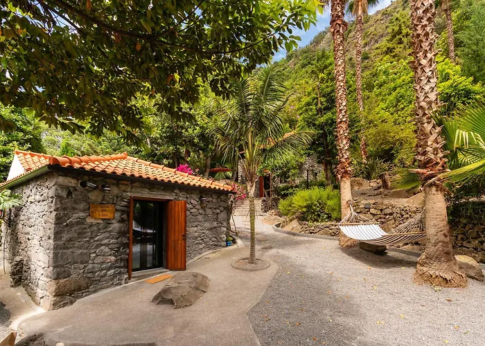 Apartment Casas Da Terca - Modern Comfort In Traditional Set Within 300sqm Of Private Gardens To Explore *